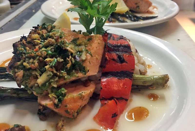 Salmon dinner at highliner.