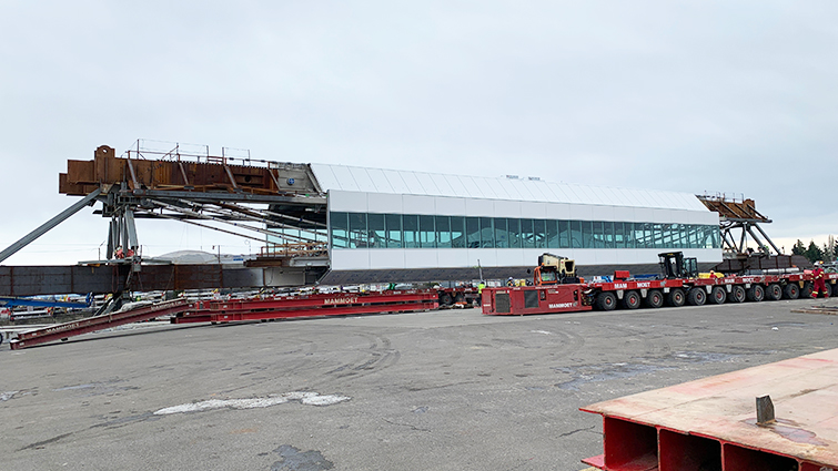 IAF pedestrian walkway - full center span.