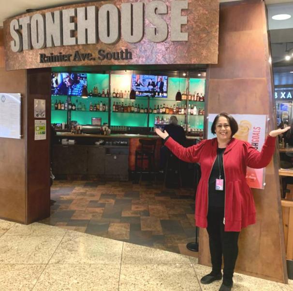 LeeAnn, Stonehouse Cafe.