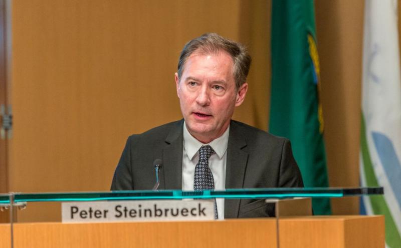 Commissioner Steinbrueck at a Commission Meeting.