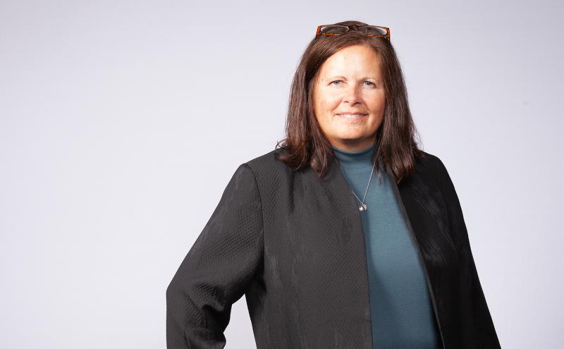 Linda Springmann headshot