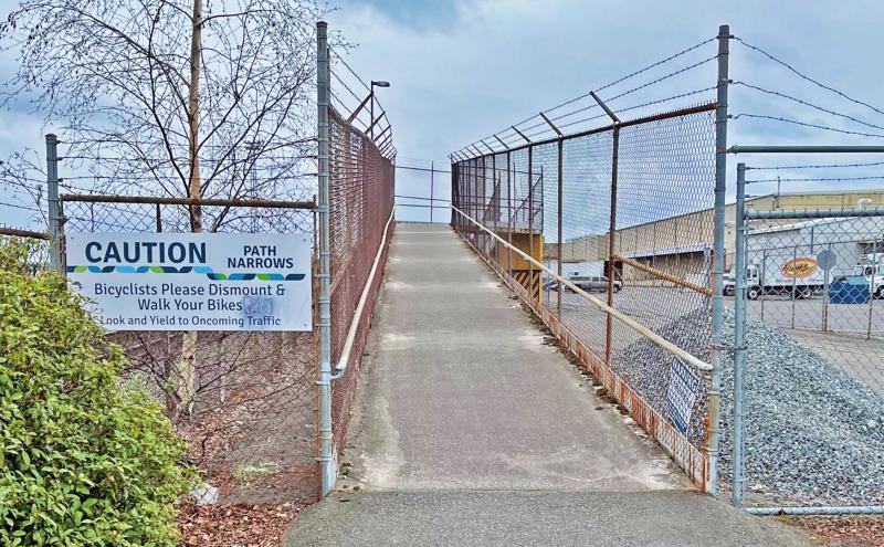 T-91 Trail Entrance to Trail Bridge Overpass