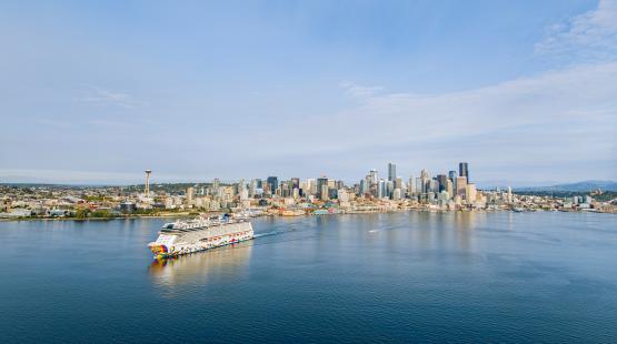 Cruise ship leaves the Port of Seattle. 
